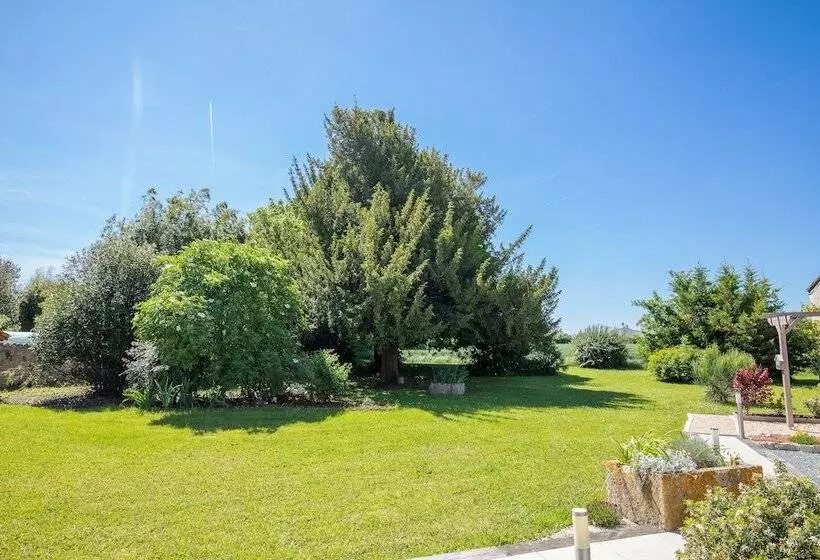 Aamiaismajoitus (B&B) Les Cagouilles