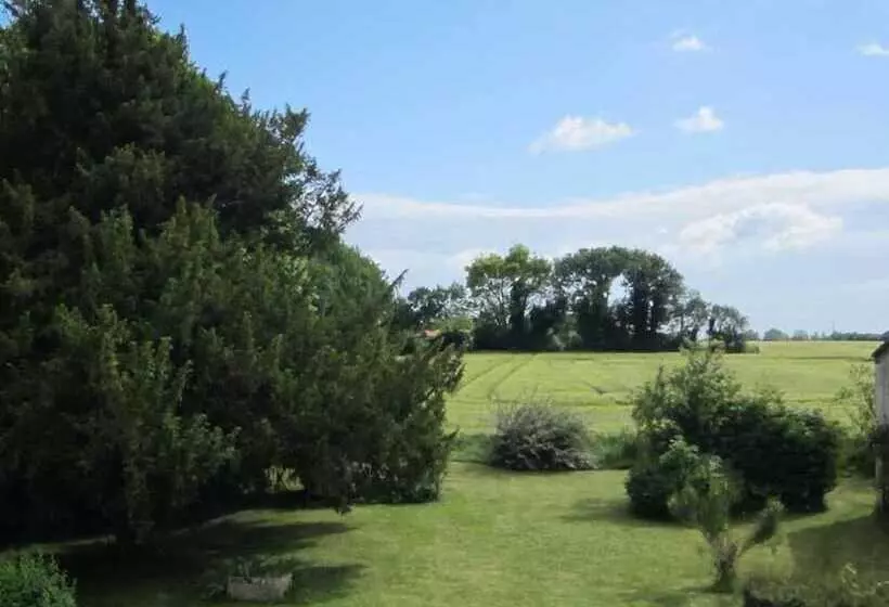 Aamiaismajoitus (B&B) Les Cagouilles