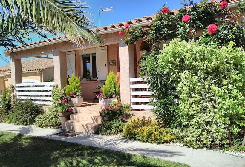 مبيت وإفطار Les Mésanges