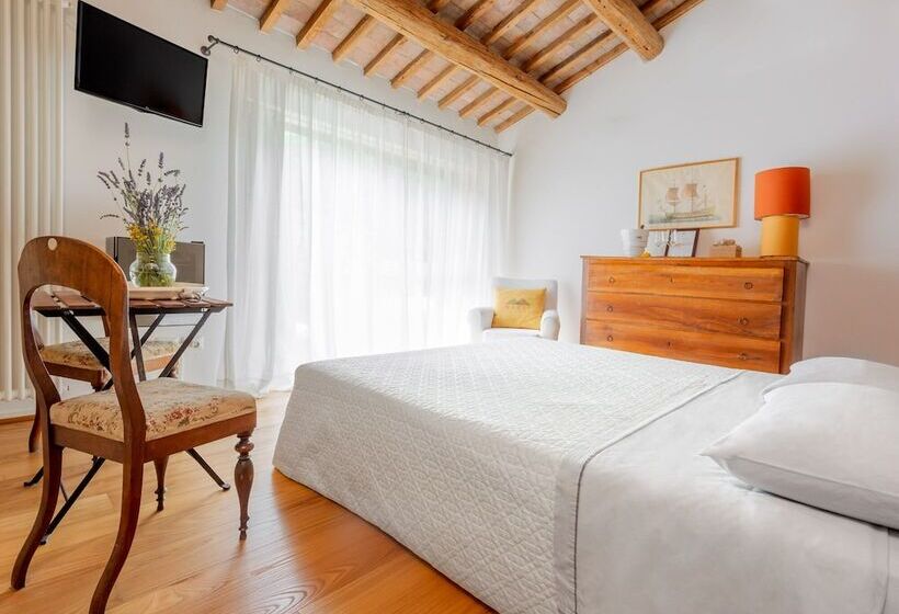 مبيت وإفطار Maeli Winery House