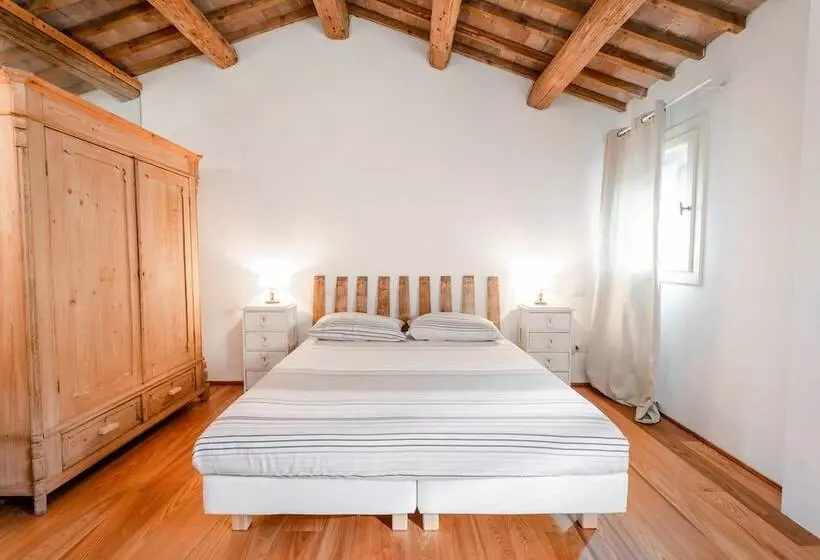 ベッドアンドブレックファースト Maeli Winery House