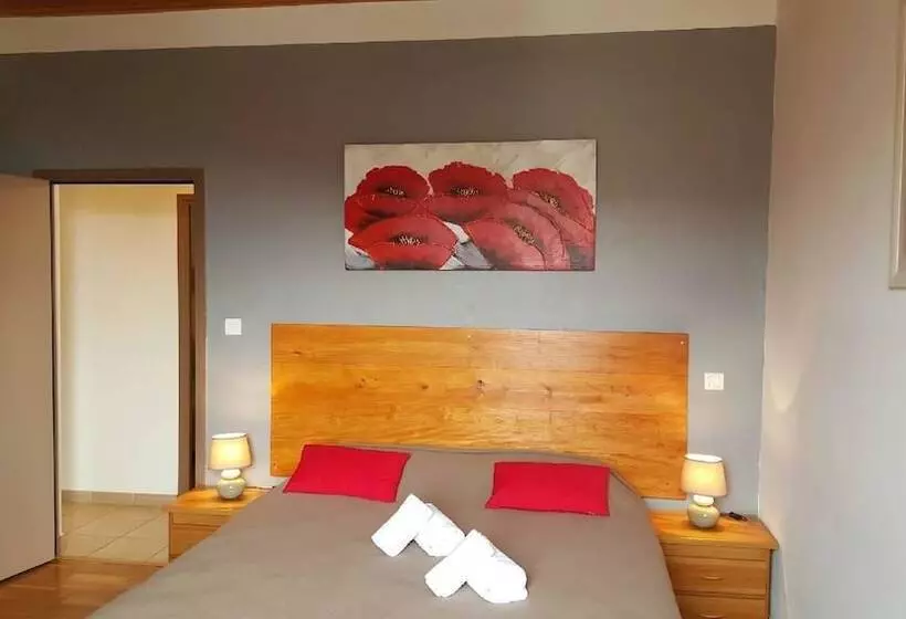 Aamiaismajoitus (B&B) San Larenzu