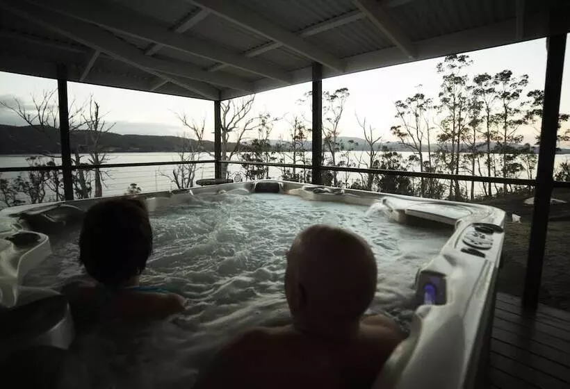 Esperance Landing   Essentially Tas