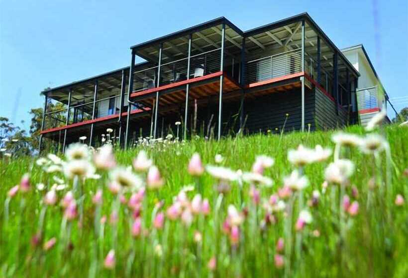 Esperance Landing Essentially Tas