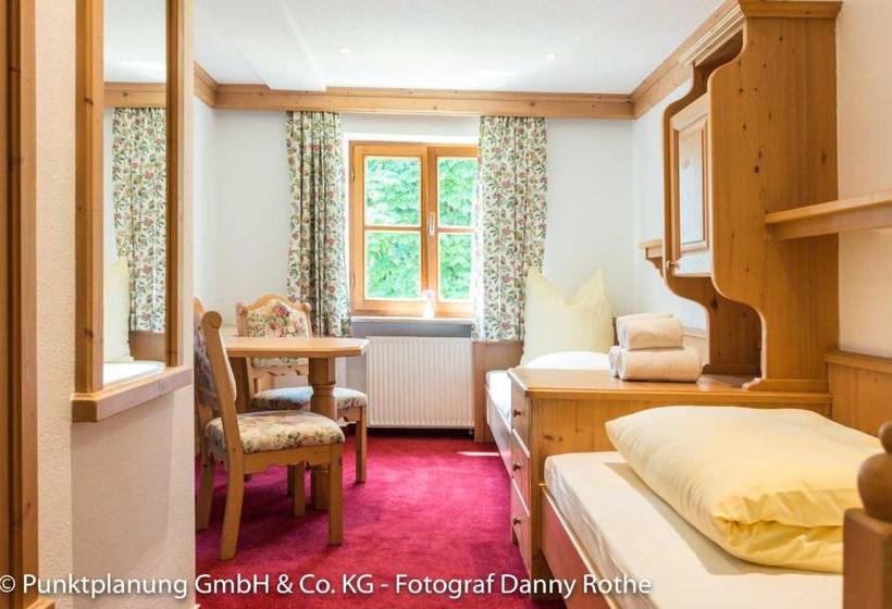 Отель Landgasthof & Alter Wirt