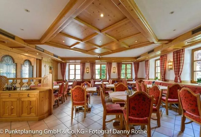 Hotelli Landgasthof &  Alter Wirt