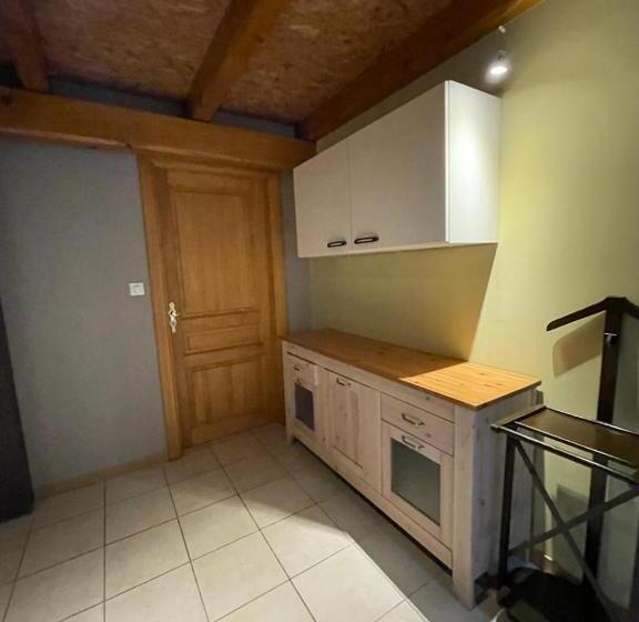 בית מלון כפרי Auberge Des Sauterelles