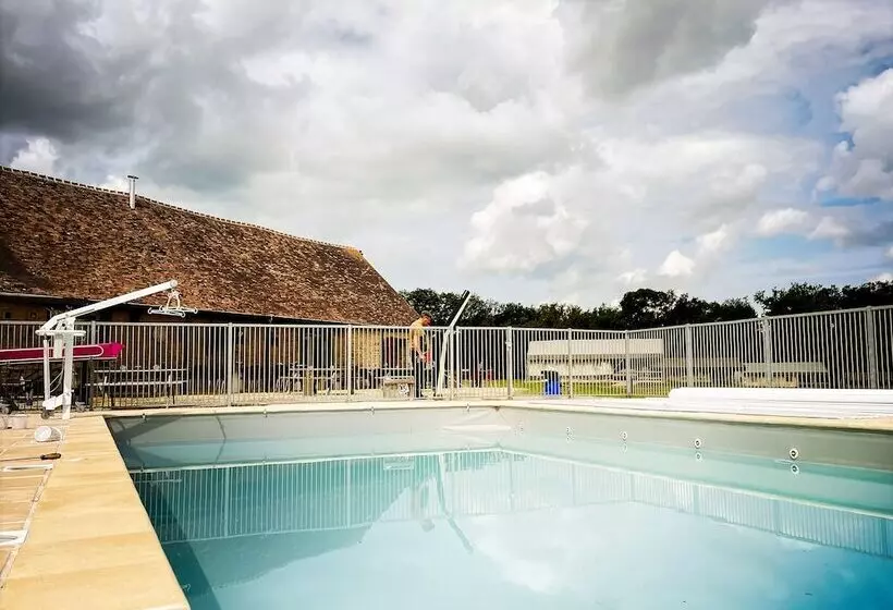 Hotelli Camping Parc De La Brenne