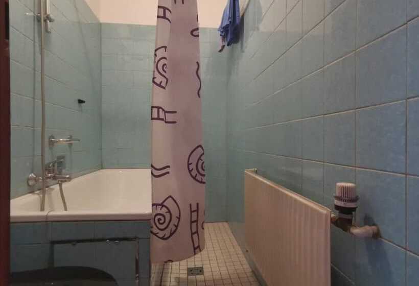 Отель Restaurant Lahnhof