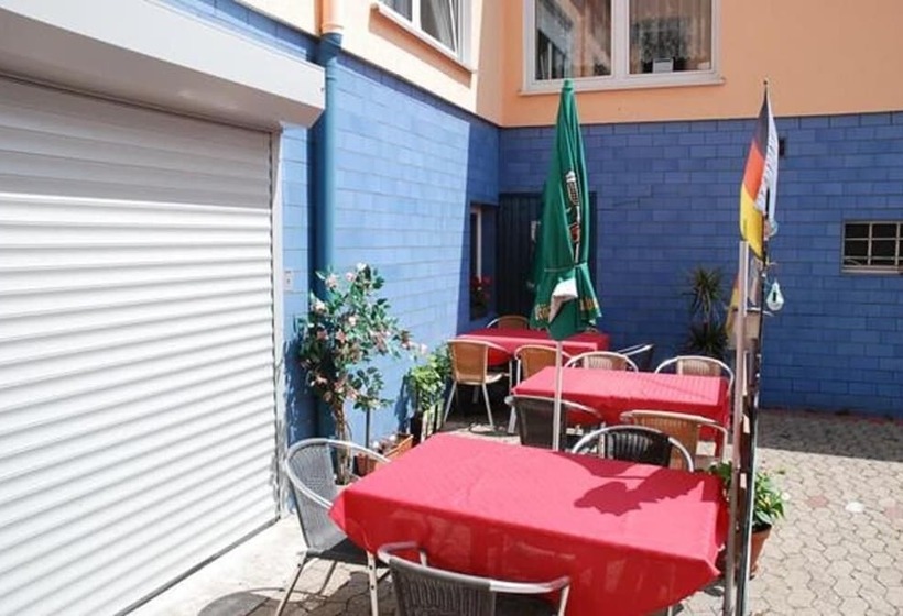 Отель Restaurant Lahnhof