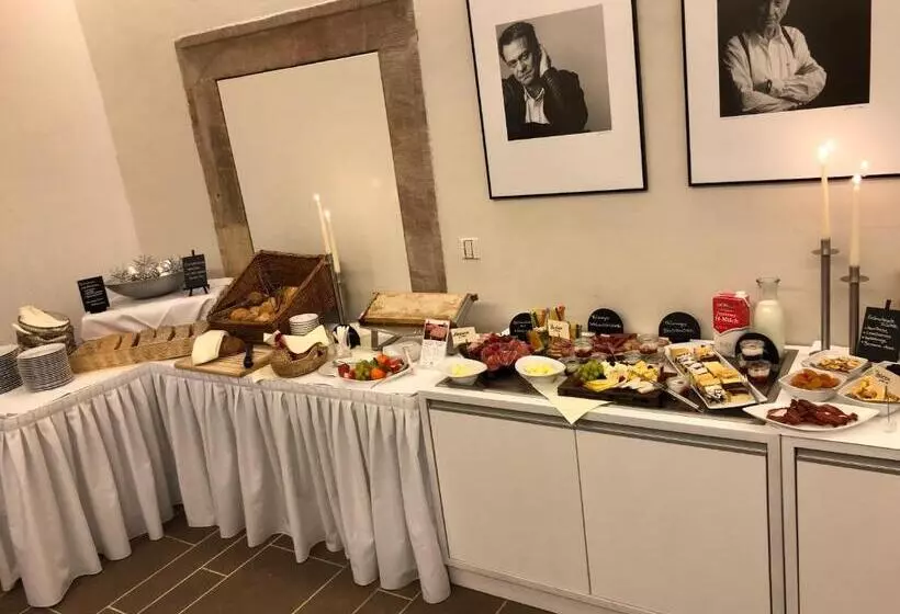 Hotelli Schloss Ettersburg Weimar