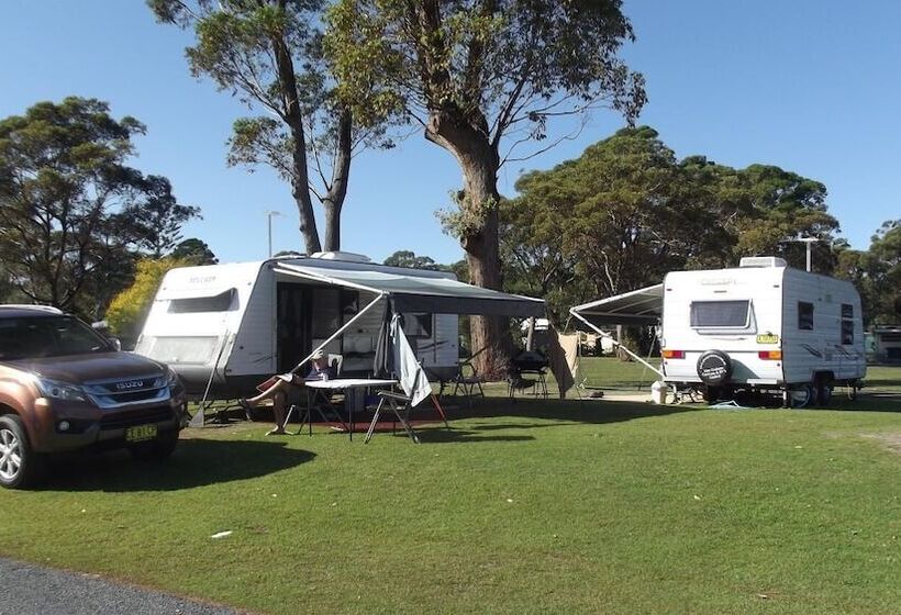 Lake Conjola Waterfront Holiday Park