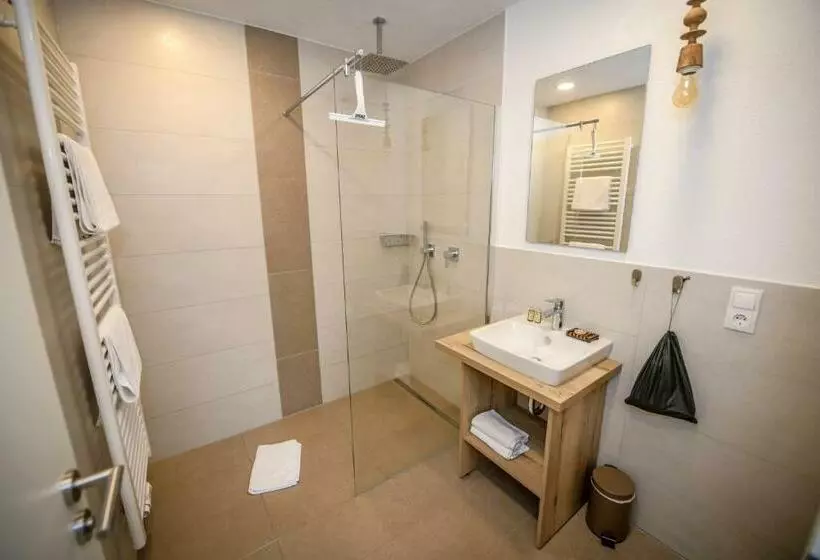 Landgasthaus & Hotel Zur Krone