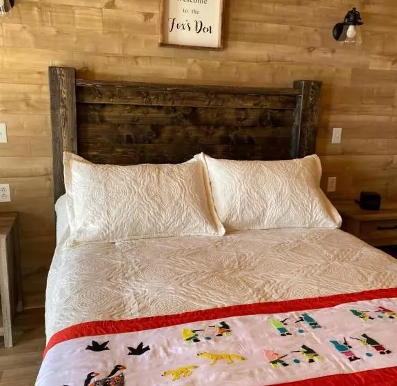 Motelli Raleigh Rooms & Taylor S Crafts