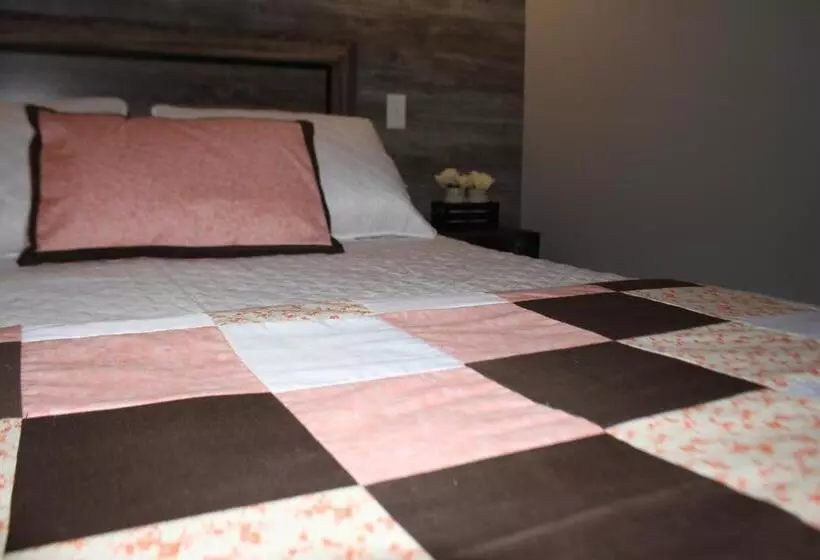 Motelli Raleigh Rooms & Taylor S Crafts