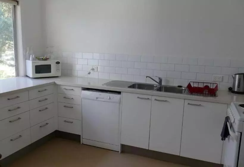 Motelli The Abbey Raymond Island