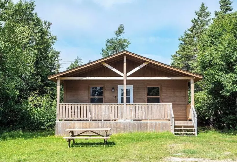 Mountain Waters Resort