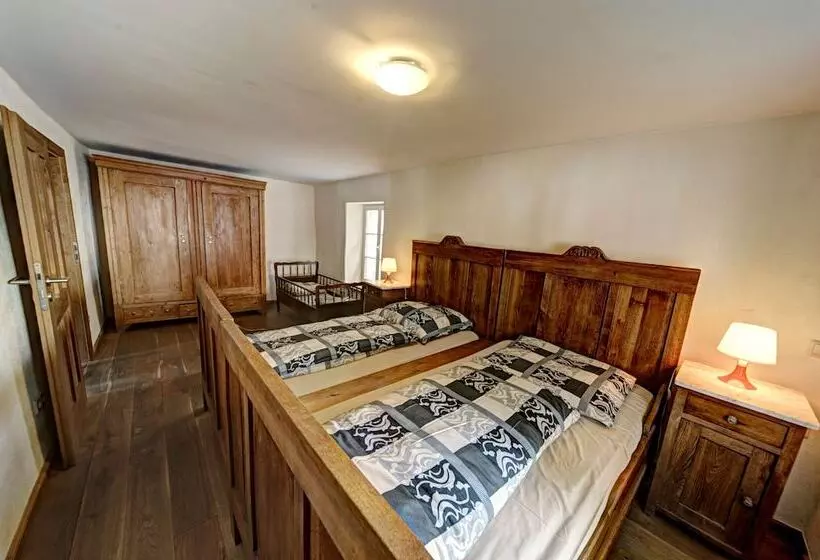 Nengshof   Haus Königskerze