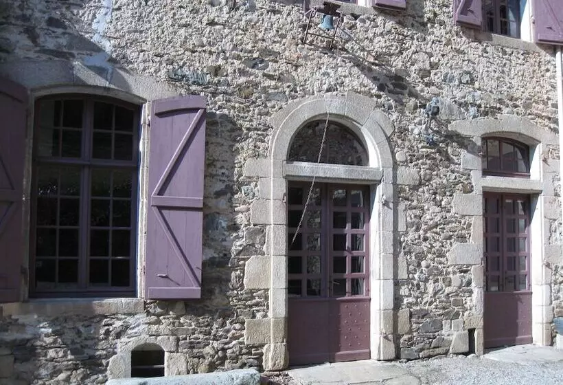 ペンション Le Pradel Chambres D Hôtes