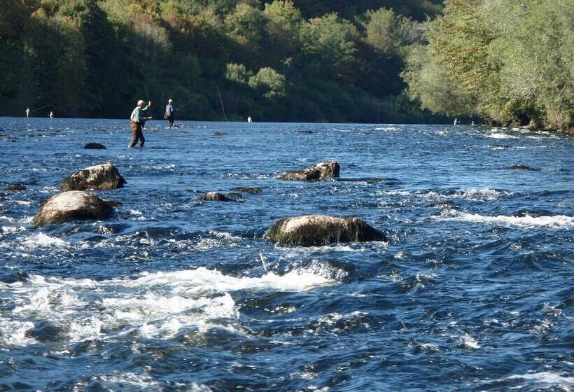 ペンション Le Pradel Chambres D Hôtes