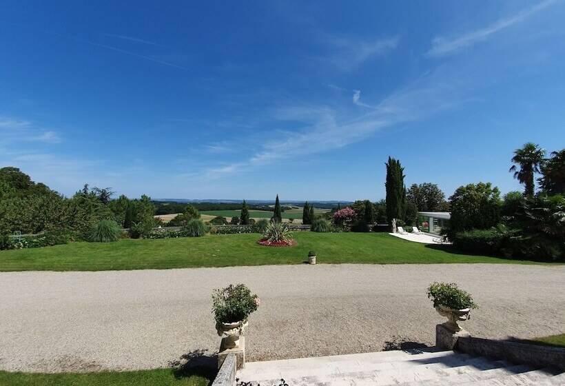 Пансион Château Moncassin