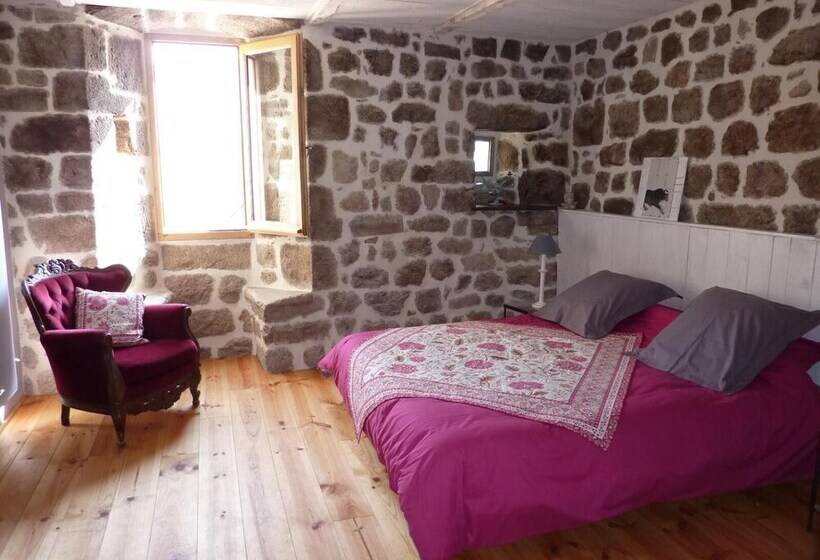 פנסיון La Calade