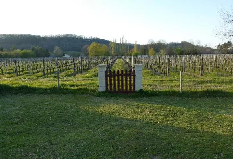 Majatalo La Carreterie  Maison De Famille{s}