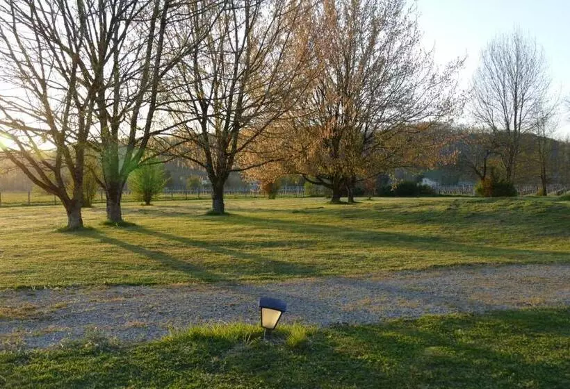 Majatalo La Carreterie  Maison De Famille{s}