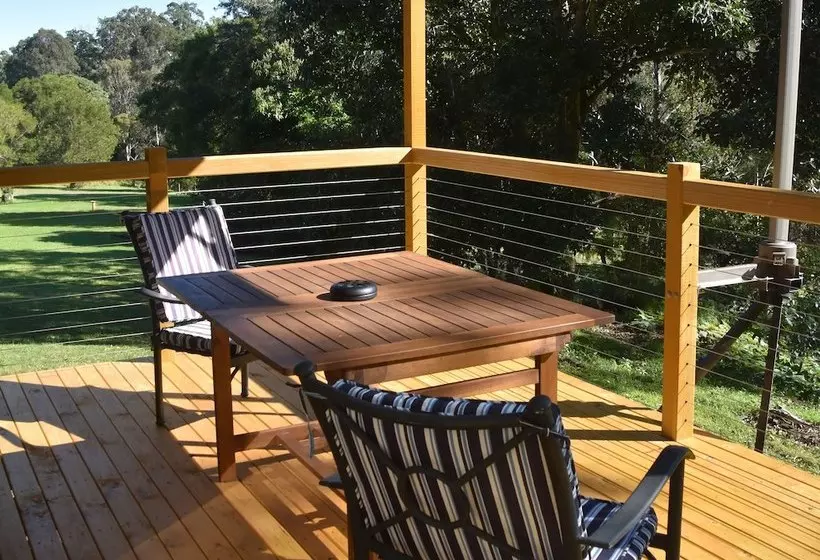 Majatalo The Lodge Mapleton Falls