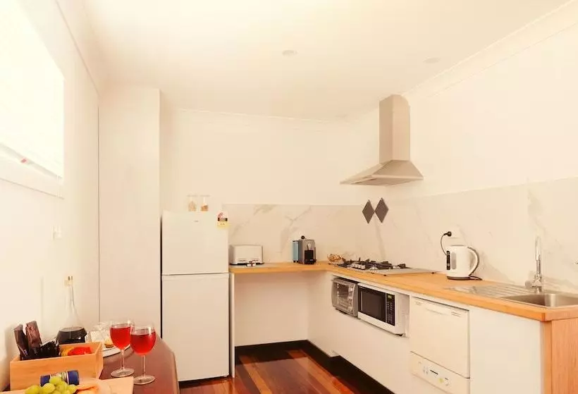 Majatalo The Lodge Mapleton Falls