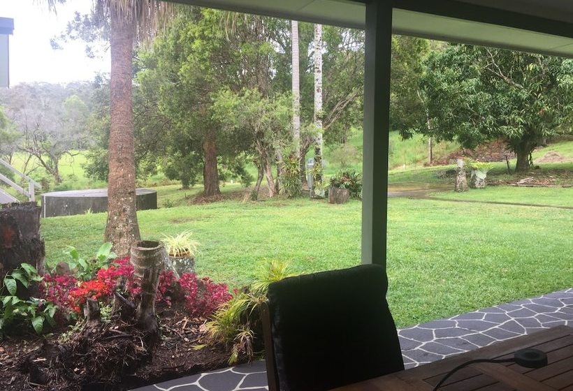 ペンション The Lodge Mapleton Falls