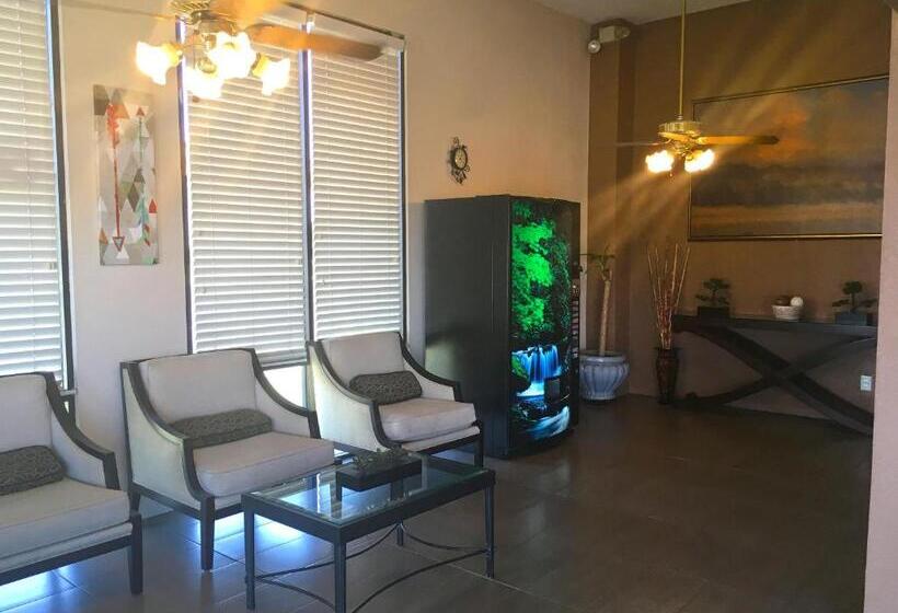 فندق Studio 6 Suites Delano, Ca