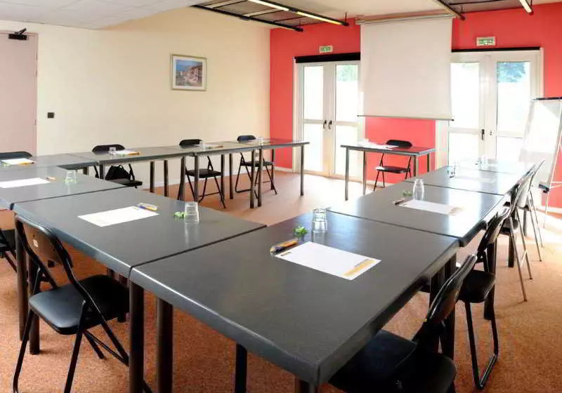 호텔 Balladins Aulnay Garonor