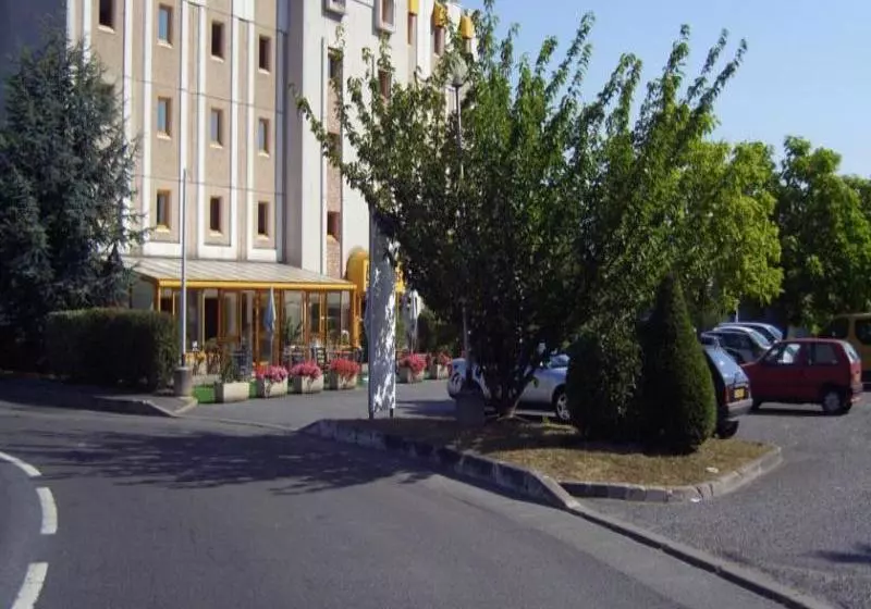 호텔 Balladins Aulnay Garonor