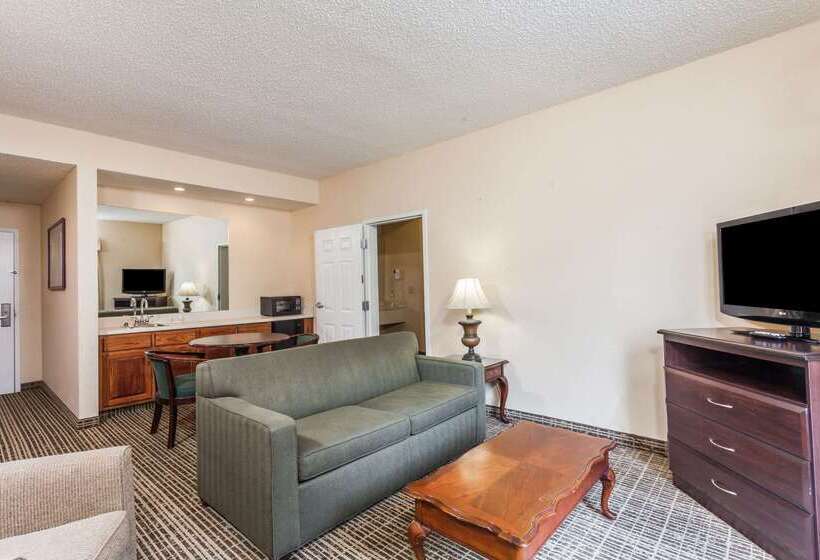 酒店 Baymont By Wyndham Columbia Maury