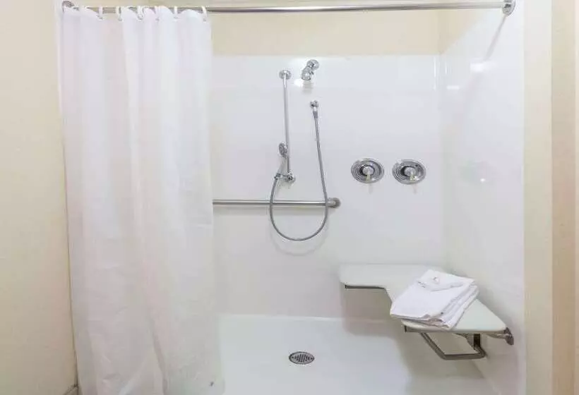 فندق Baymont By Wyndham Columbia Maury