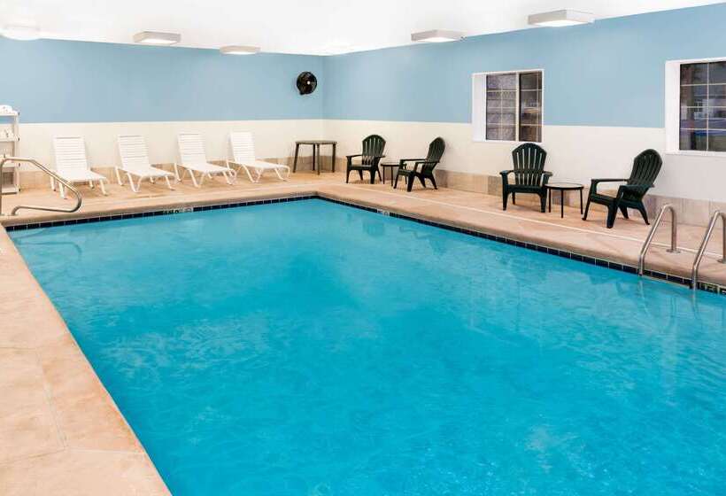 فندق Baymont By Wyndham Fort Wayne