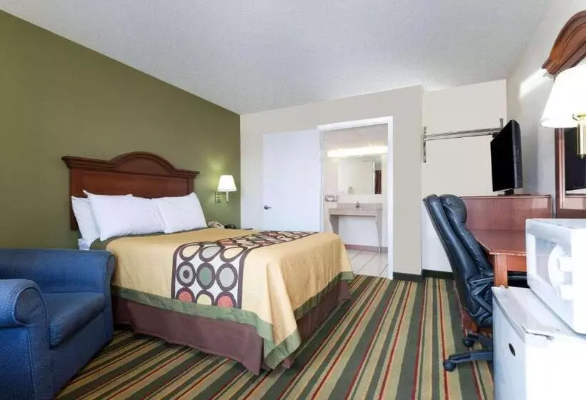 בית מלון כפרי Baymont By Wyndham Troy