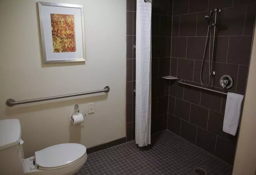 Отель Candlewood Suites   Portland   Scarborough, An Ihg