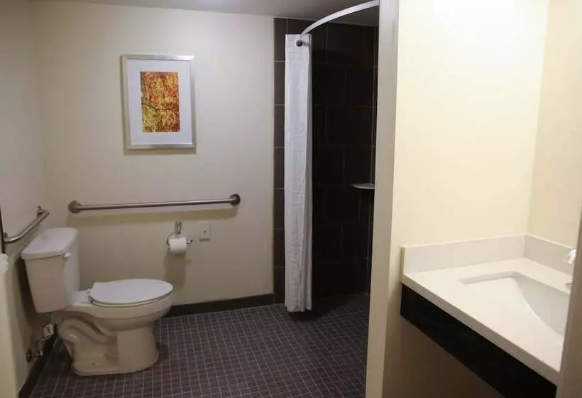 Отель Candlewood Suites   Portland   Scarborough, An Ihg