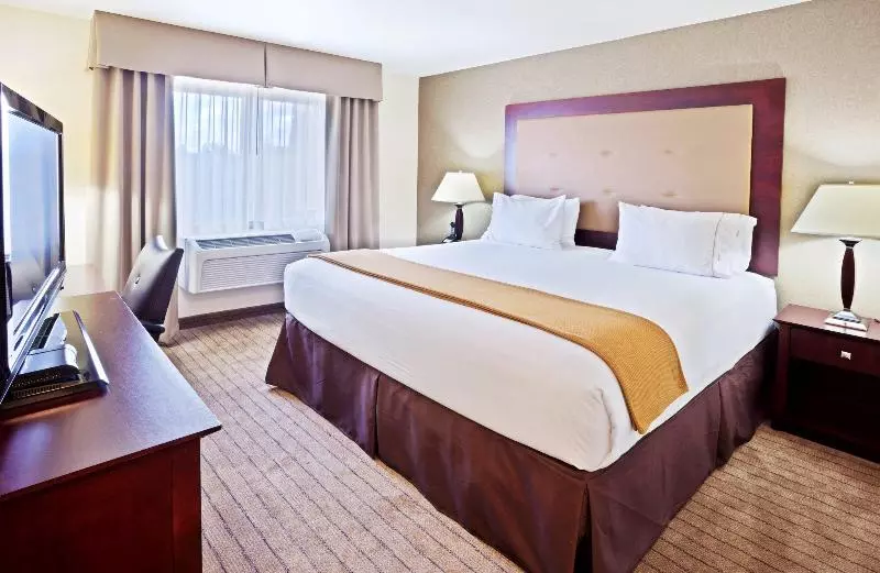 בית מלון כפרי Holiday Inn Express Portland South   Lake Oswego, An Ihg