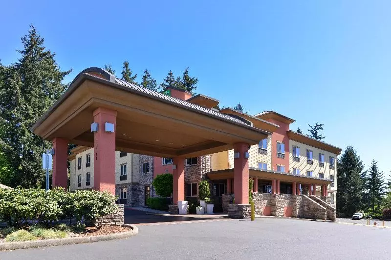 בית מלון כפרי Holiday Inn Express Portland South   Lake Oswego, An Ihg