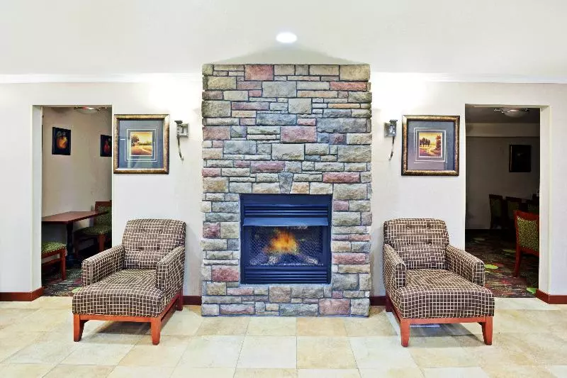 בית מלון כפרי Holiday Inn Express Portland South   Lake Oswego, An Ihg