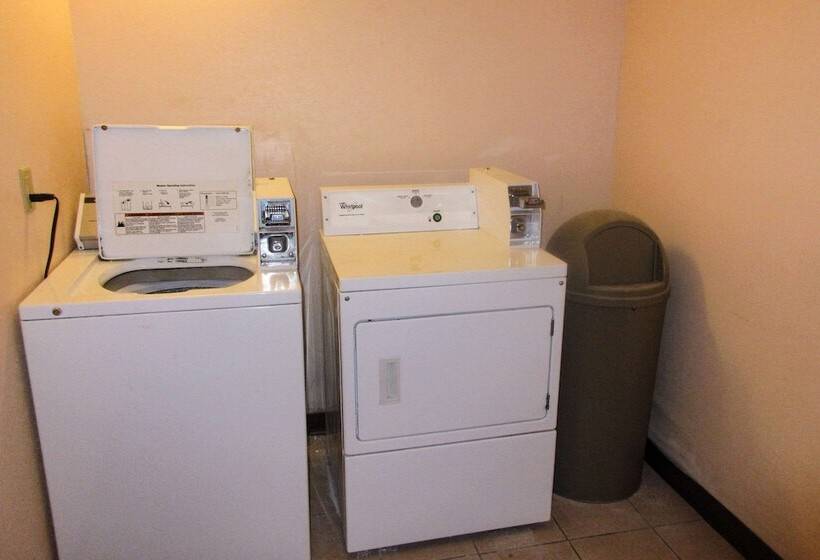 فندق Quality Inn