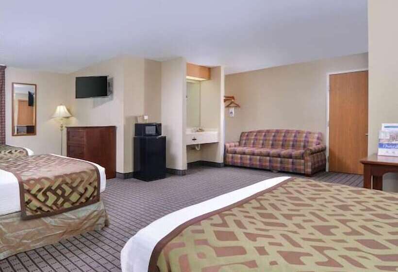בית מלון כפרי Regency Inn Geneseo Il I80