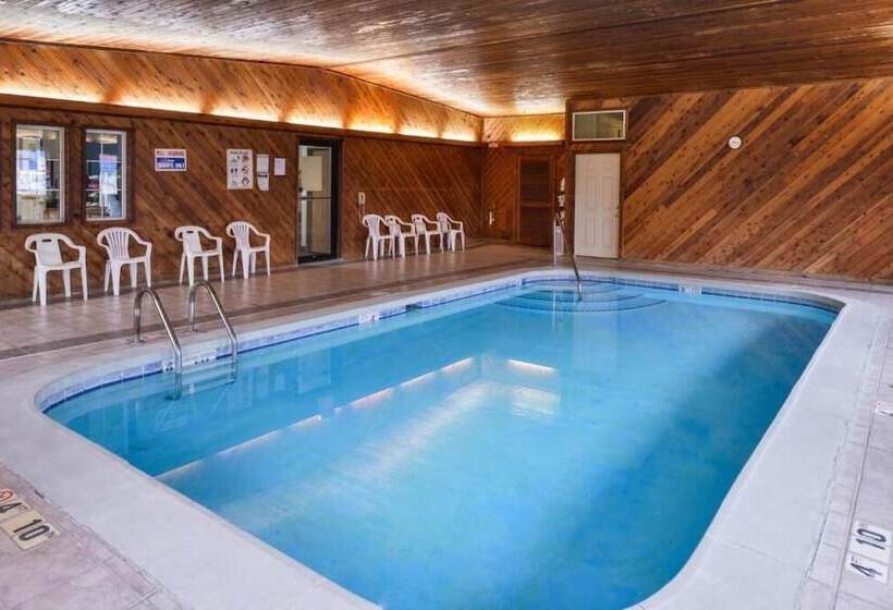 בית מלון כפרי Regency Inn Geneseo Il I80