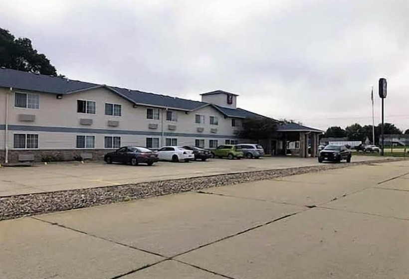בית מלון כפרי Regency Inn Geneseo Il I80
