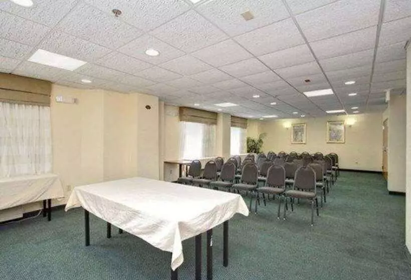 هتل Sleep Inn Garner Clayton