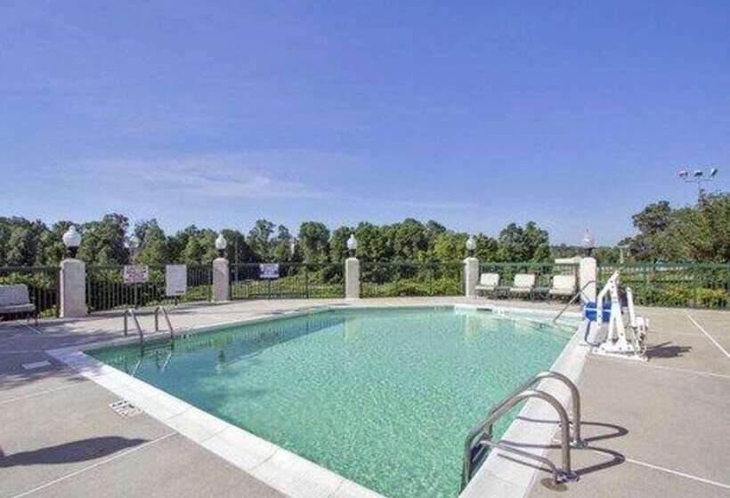 ホテル Sleep Inn Garner  Clayton