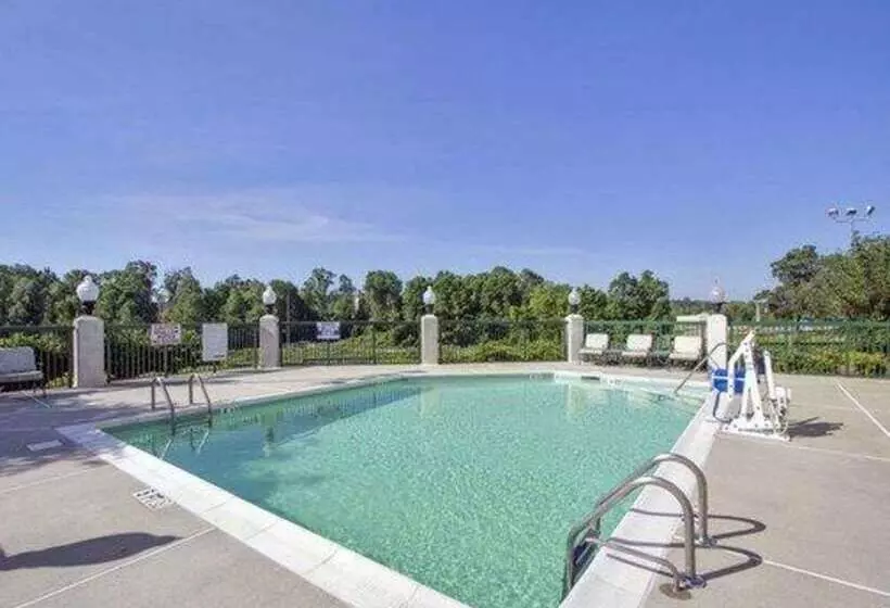 هتل Sleep Inn Garner Clayton